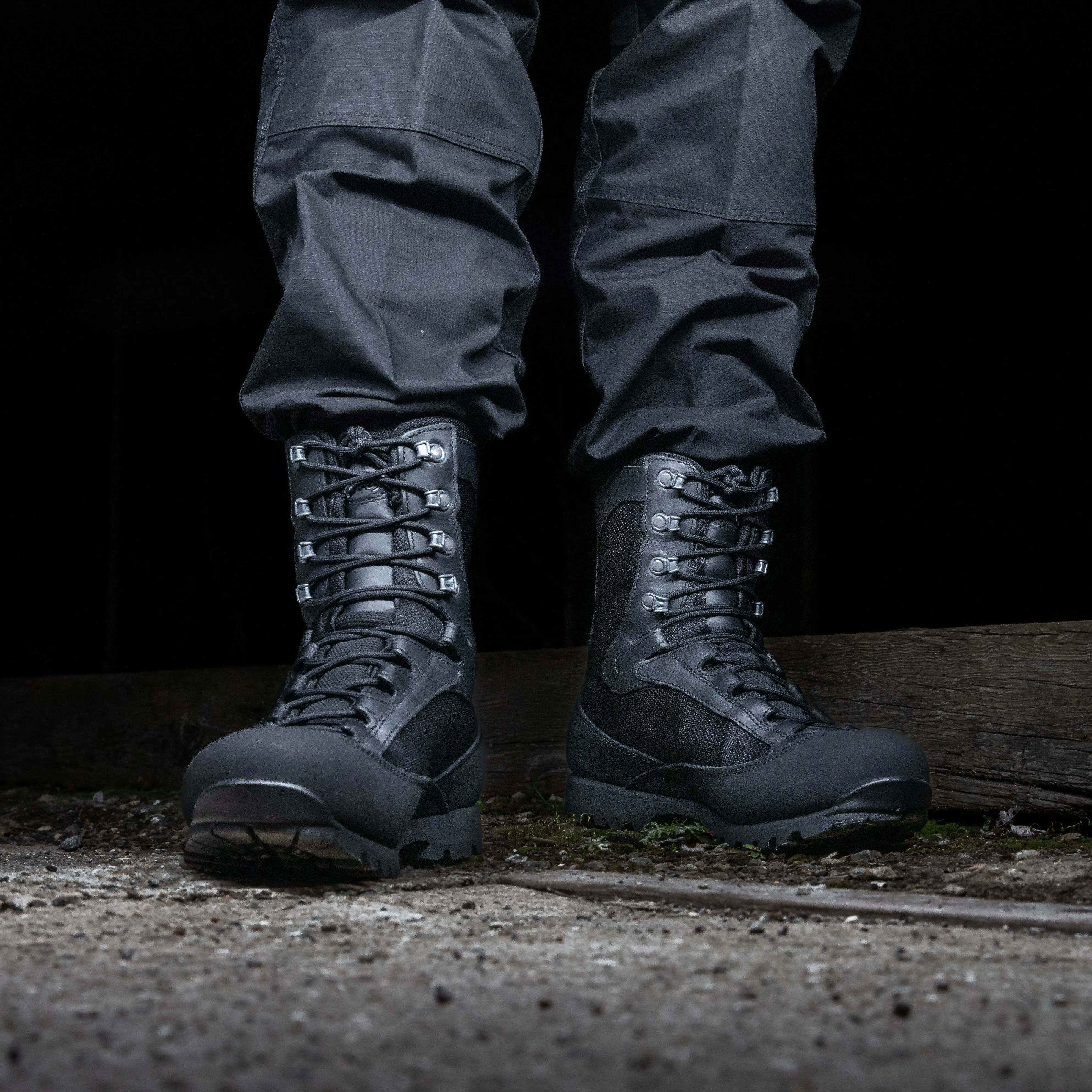 AKU GTX High Leg Black