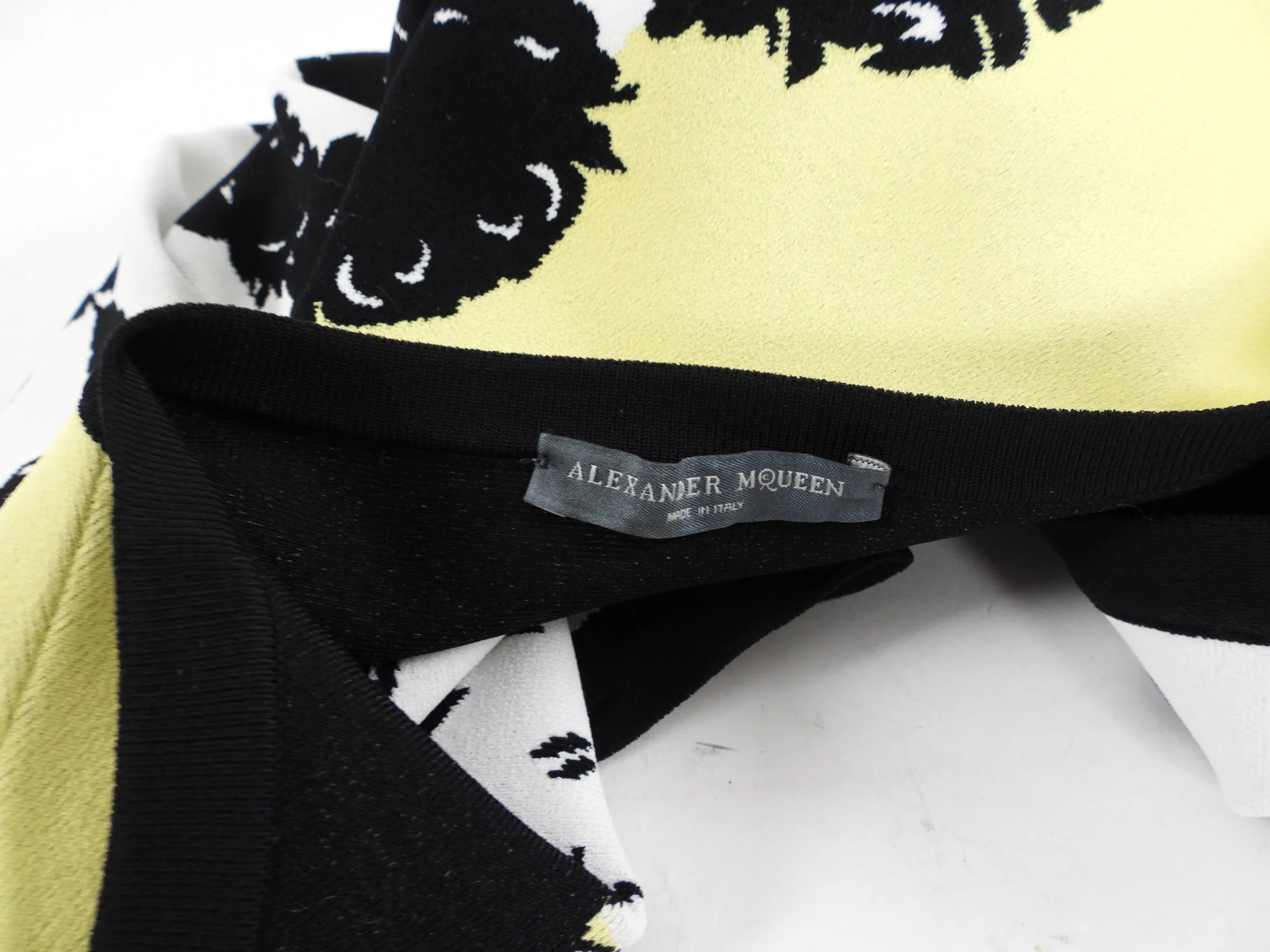 Alexander McQueen Floral Knit Cardigan - Yellow, Black, White - Size M