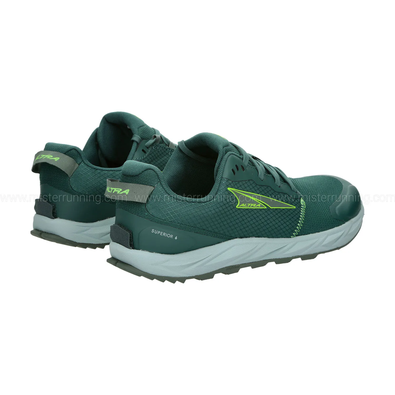 Altra Superior 6 Trail Running Shoes in Deep Forest