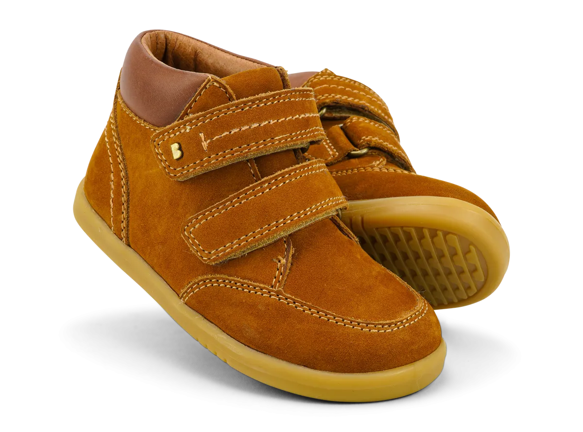 Bobux I Walk - Timber Mustard is a great choice for comfortable and stylish footwear.