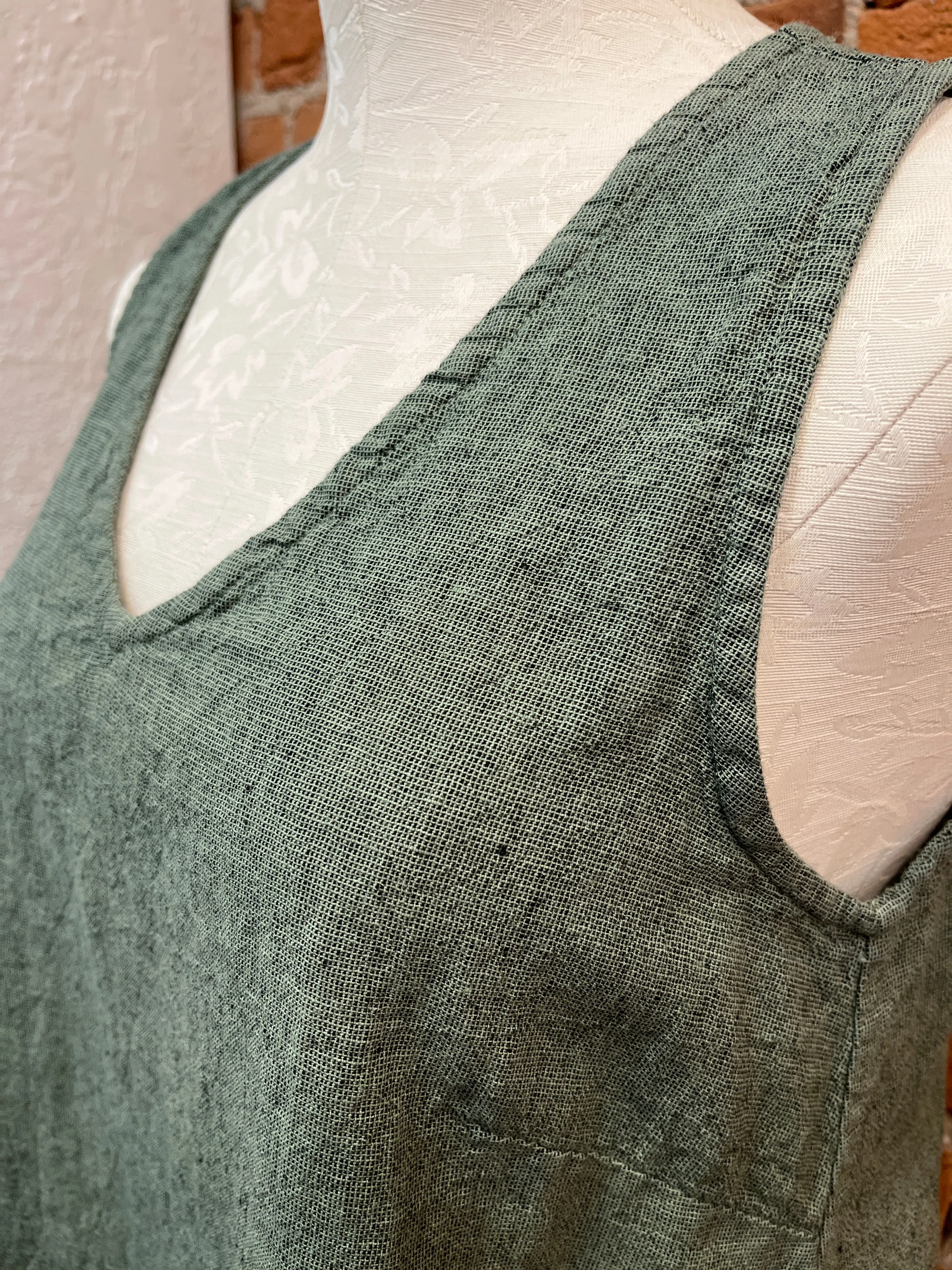 Cut Loose tank, flowy crosshatch linen (3 colors)